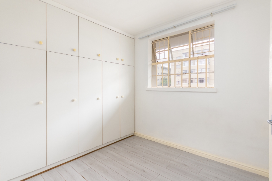 2 Bedroom Property for Sale in Zonnebloem Western Cape